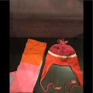 GAP Hat & Scarf Set